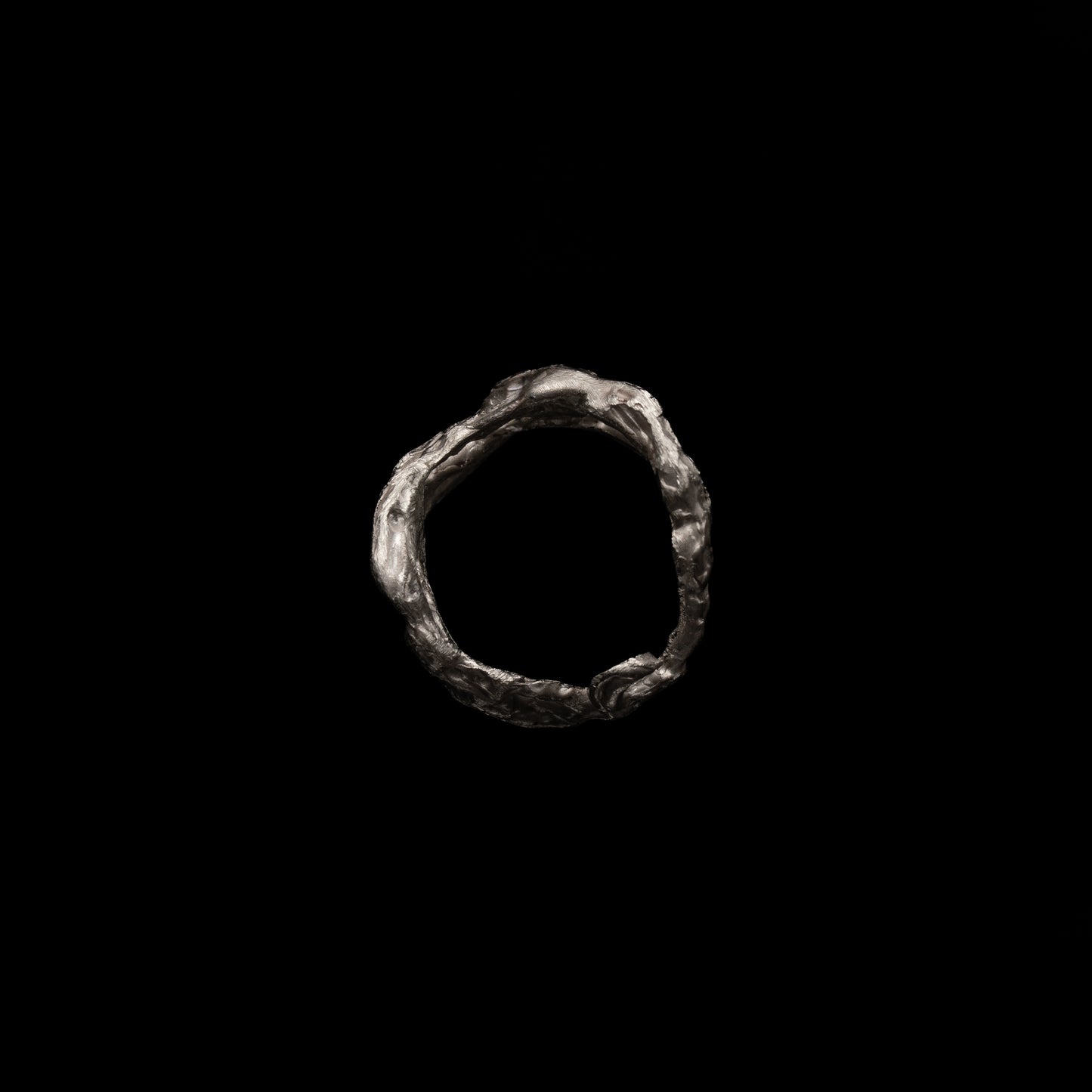 C08 (The Tides & Heart Ring)