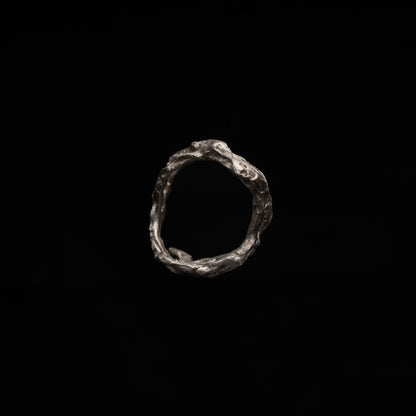 C08 (The Tides & Heart Ring)