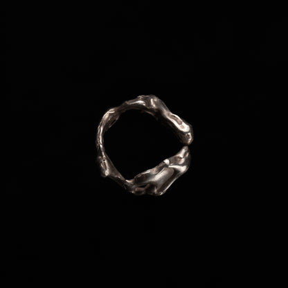 R20 (The Folded Silhouette Ring)