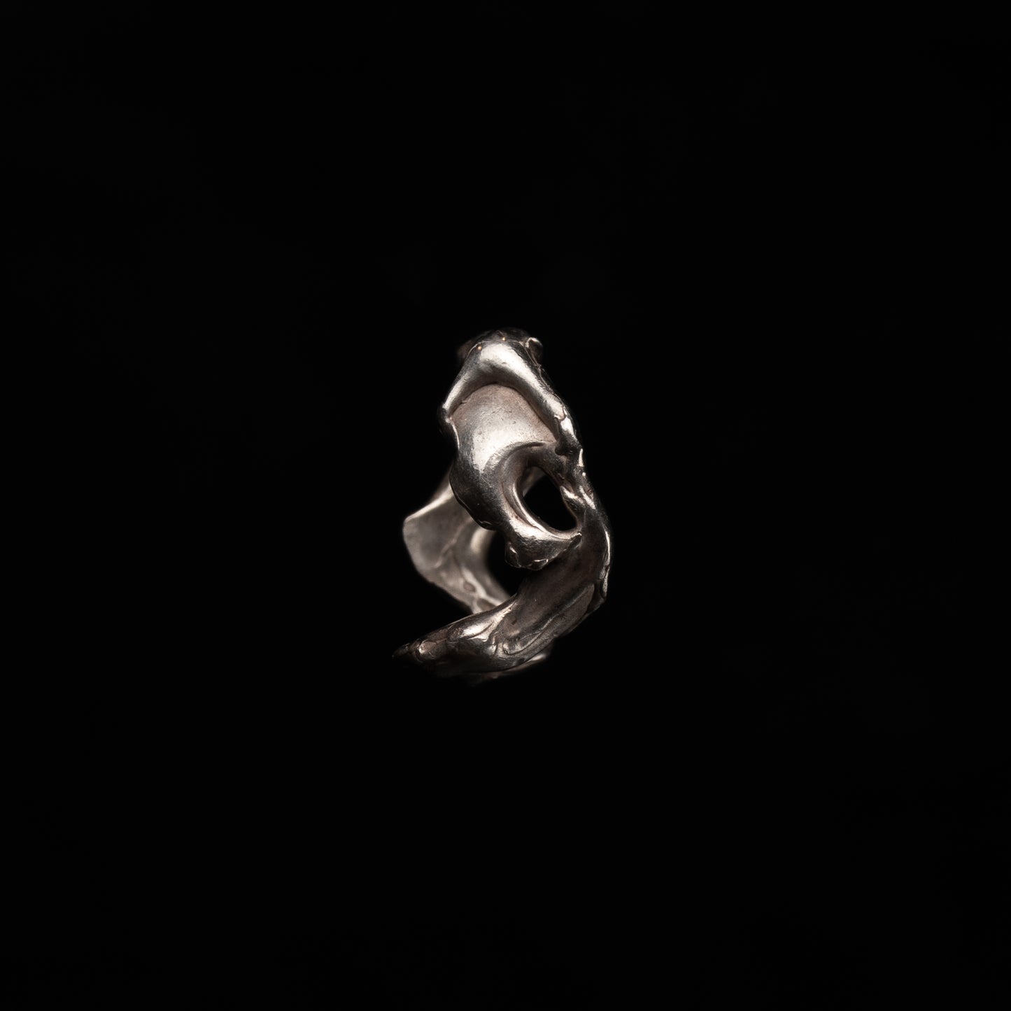 R20 (The Folded Silhouette Ring)