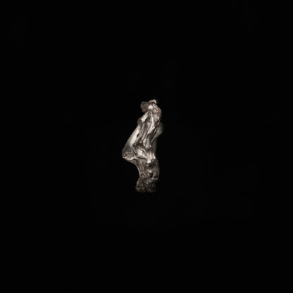 R64 (The Undulating Wave Ring)